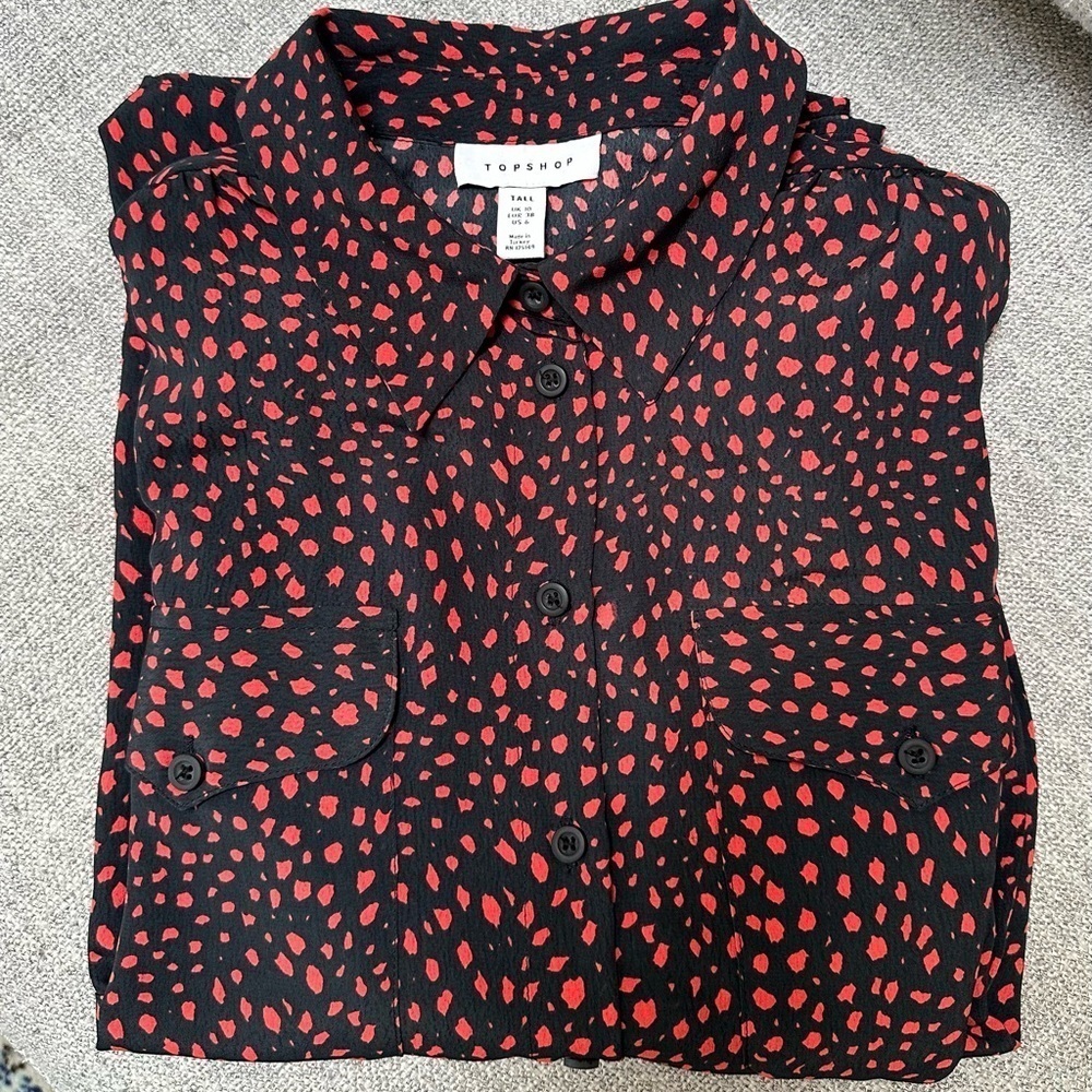 Top Shop | Tall black & red printed blouse size 6